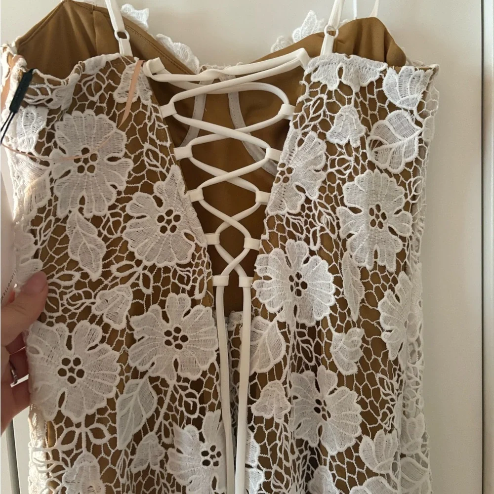 Hello Molly White Floral Lace Maxi Dress - Picture 4 of 5